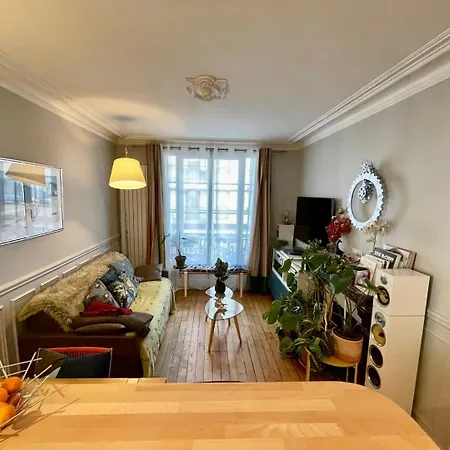 Le Poetique - 12 Париж