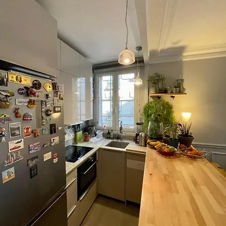 Le Poetique - 12 Париж